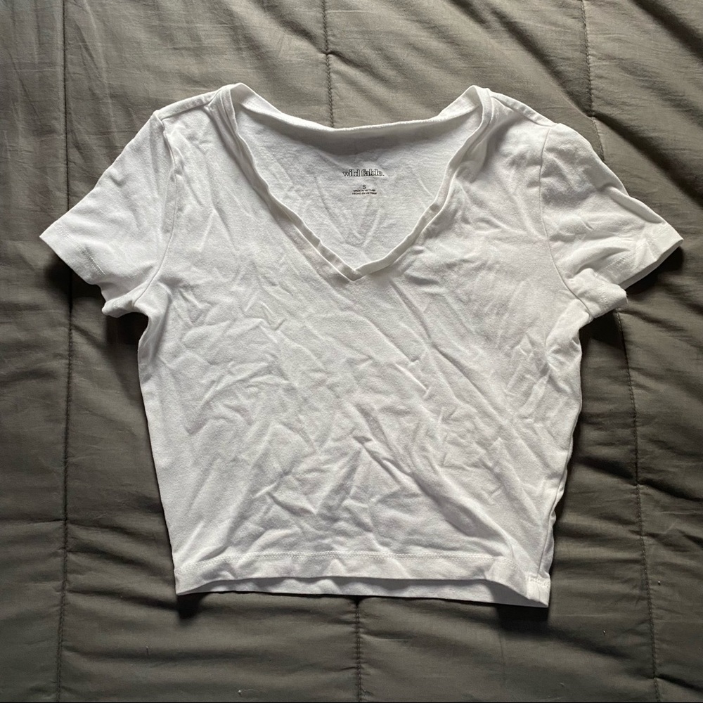 white size s crop top